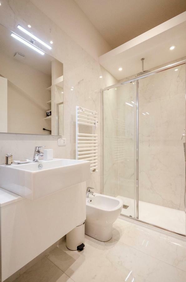 Calzolerie Luxury Apartment Bologna Exterior photo